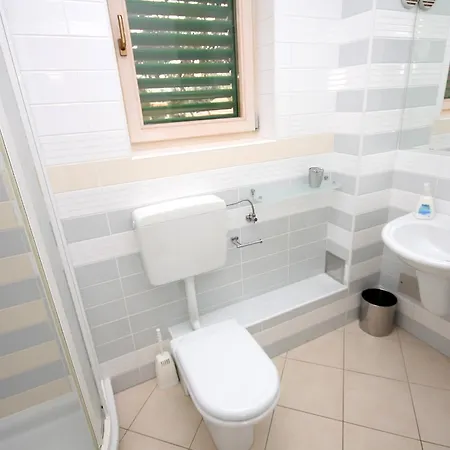 By The Sea Razanj, - 4265 Appartement Rogoznica (Sibenik-Knin)